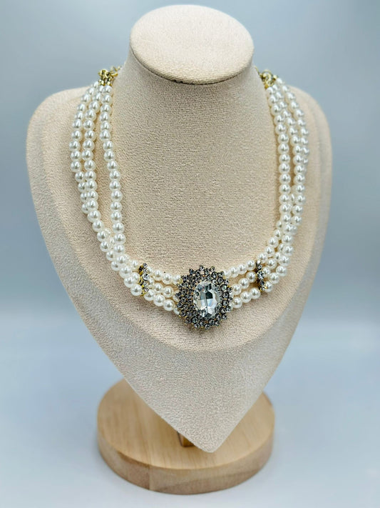 Baget Taş Detay İnci Choker Kolye (Pirinç Kaplama)