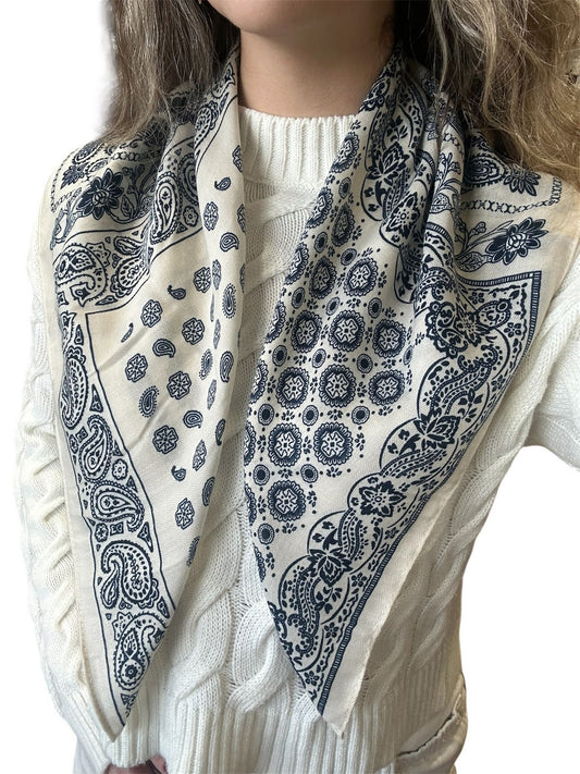 Desen Detaylı 65*65 Fular