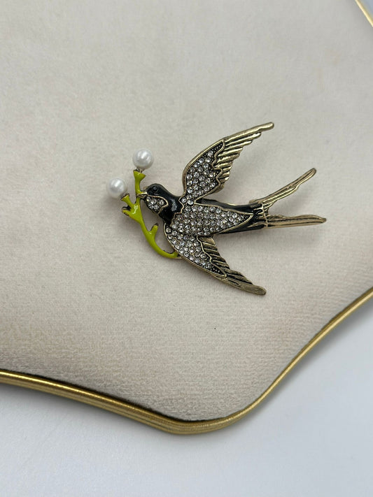 Zirkon Taş Ve İnci Detaylı Kuş Broş