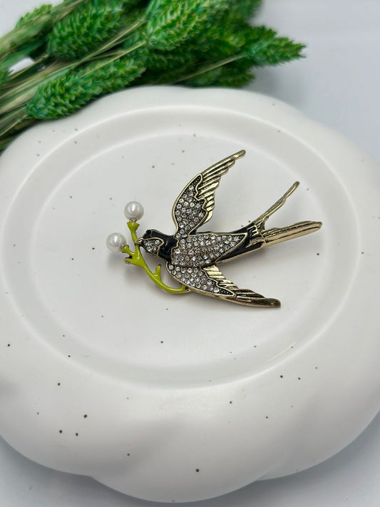 Zirkon Taş Ve İnci Detaylı Kuş Broş