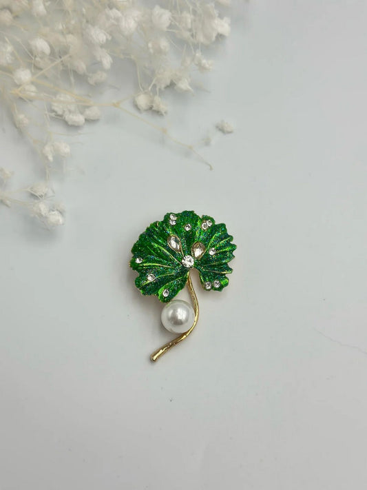 Zirkon Taş  Detay Yaprak Broş