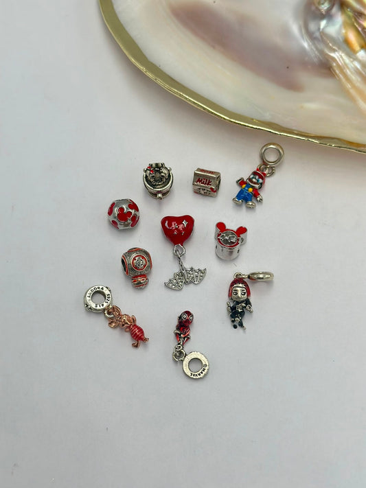 Kırmızı Charm Seti