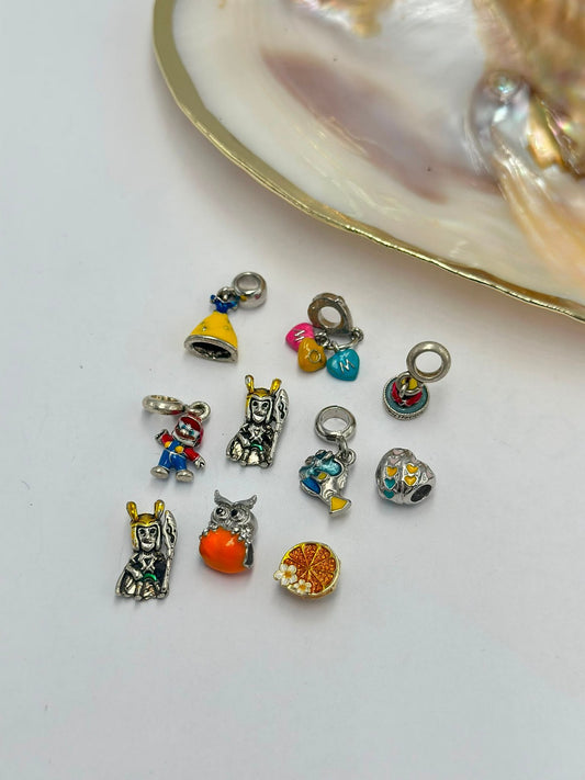 Byyeşo Charm Set
