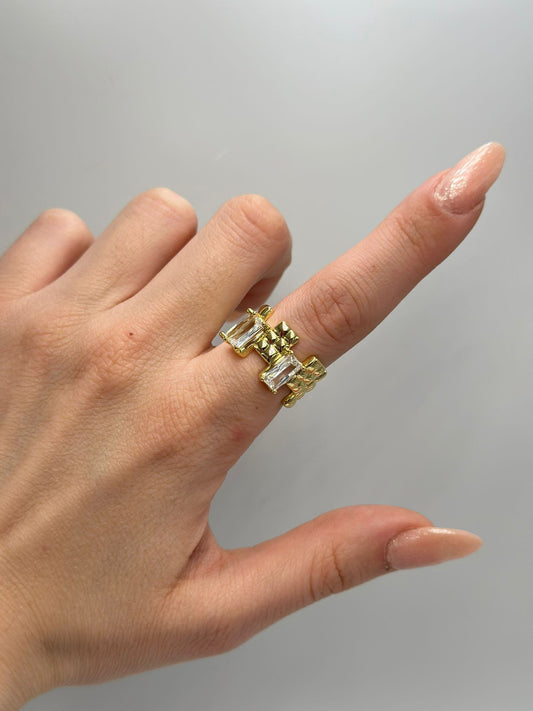 Baget Taş Detay Baskılı Yüzük (Pirinç Kaplama)