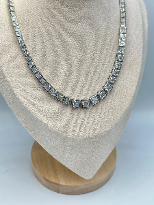 Baget Taş Detay Gümüş Kaplama Set Takı