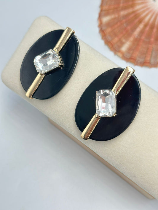 Baget Taş Detay Kemik Küpe (Pirinç Kaplama)