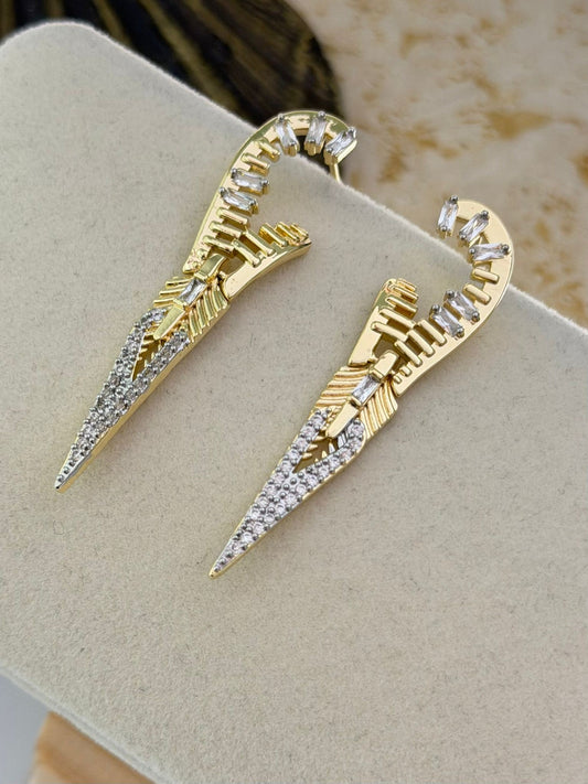 Baget Taş Detaylı Pirinç Kaplama Fermuar Küpe