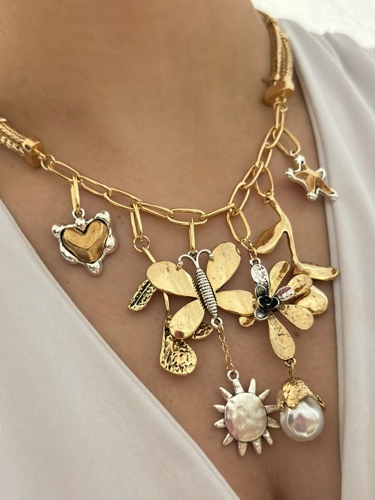 Çift Renk Charm Detaylı Byyeşo Kolye