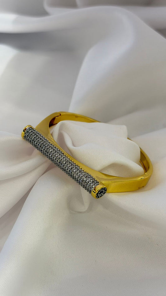 Çift Renk Detay Kelepçe (Çelik)