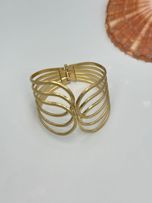 Çoklu Görünüm Detay Önden Açılır Kelepçe