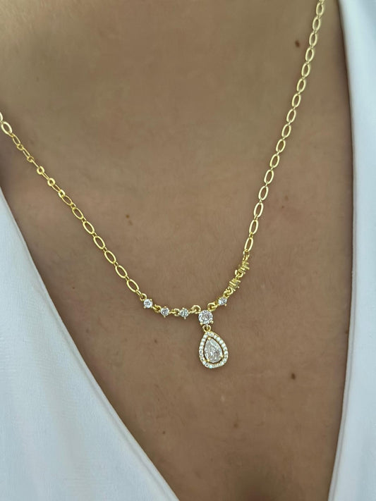 Damla Detay Premium Kolye