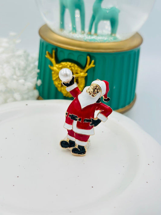 Elinde İnci Tutan Noel Baba Broş