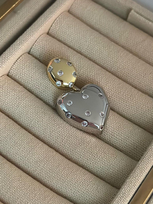 Gold ve Gümüş Renk Detaylı Gömme Zirkon Taş Kap Mininal Küpe