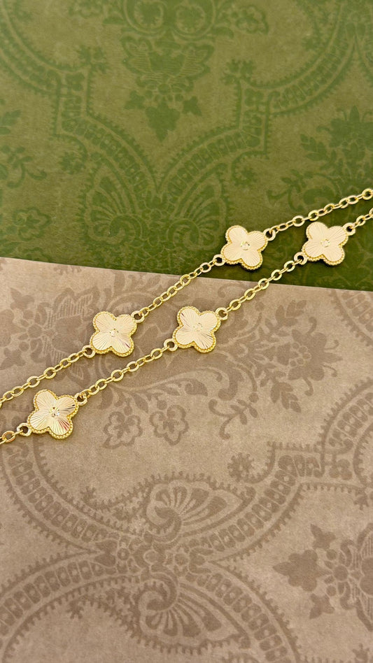 İki Sıra Detay Yonca Bileklik (Çelik)