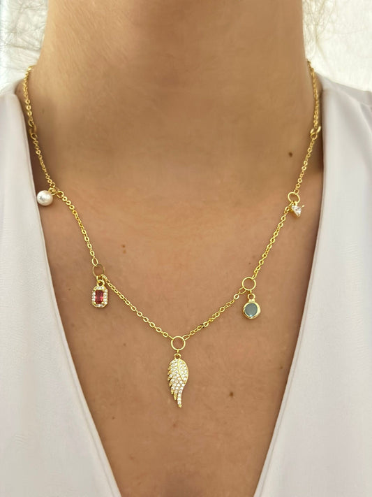 Kanat Charm Detaylı Çelik Kolye