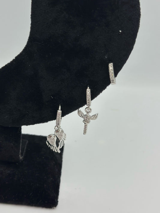 Kanat Ve Melek Detaylı Set Küpe