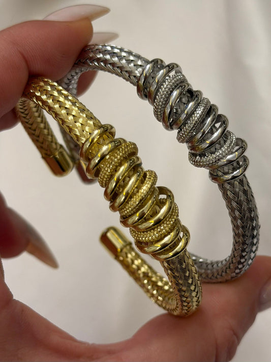 Örgü Plaka Geometrik Kelepçe (Gümüş Kaplama)