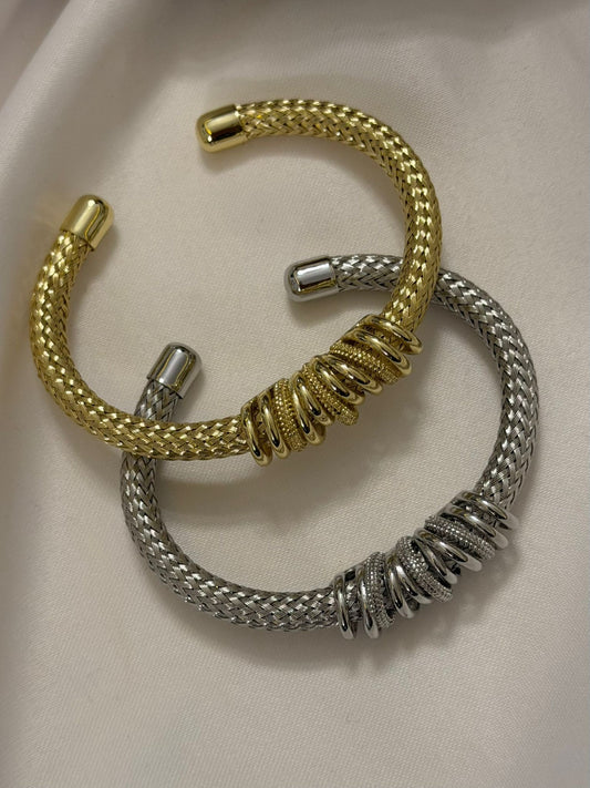 Örgü Plaka Geometrik Kelepçe (Gümüş Kaplama)