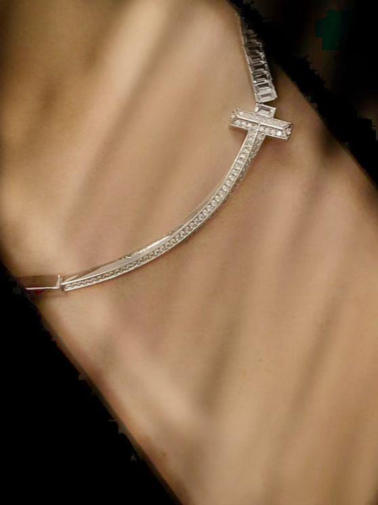 Özel Seri Gümüş Kaplama Baget ve Zirkon Taş Detaylı Kolye (48 cm)