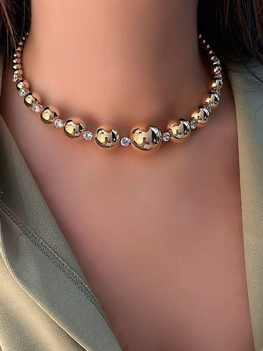 Özel Seri Topçuk ve Taş Detaylı Choker Kolye (Pirinç Kaplama)