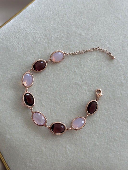 Pembe Ve Mor Kristal Taş Detay Bileklik (Altın Kaplama)