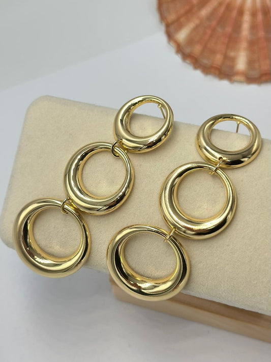 Sallantılı Sıralı Daire Detay Küpe (Pirinç Kaplama)