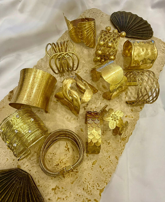 Sıralı Daire Detaylı Çelik Kelepçe