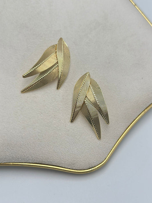 Tırtık Plaka Detay Yaprak Küpe (Çelik)