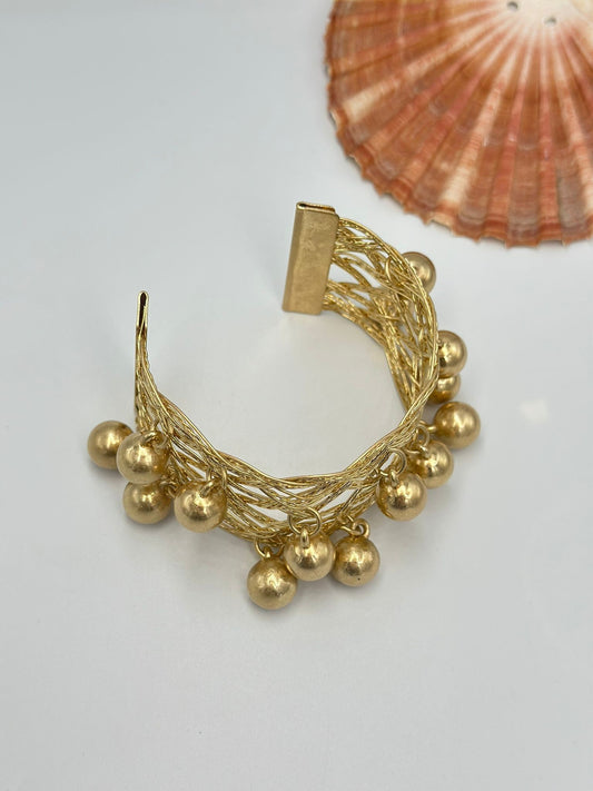 Topçuk Charm Detay Çelik Kelepçe