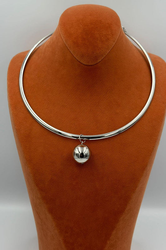 Topçuk Detaylı Metal Choker Kolye