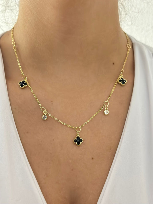 Yonca Charm Detaylı Çelik Kolye