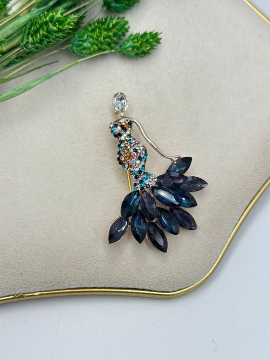 Zirkon Taş Detay Balerin Broş