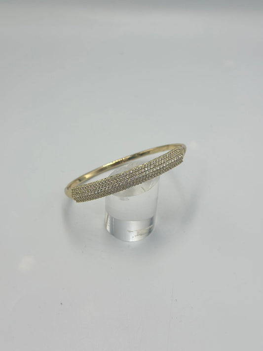 Zirkon Taş Detay Çelik Kelepçe