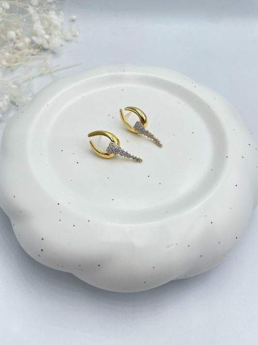 Zirkon Taş Detay Minimal Damla Küpe (Çelik)