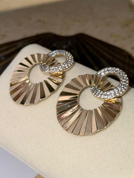 Zirkon Taş Detay Sallantılı Küpe (Çelik)