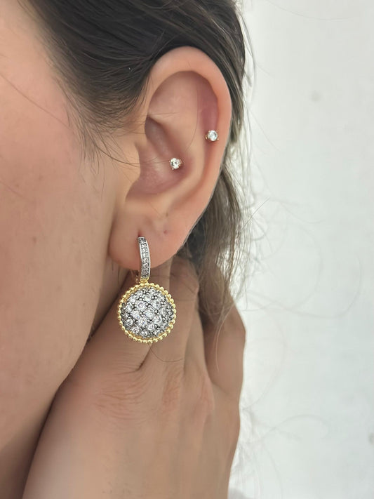 Zirkon Taş Detay Sallantılı Premium Topçuk Küpe