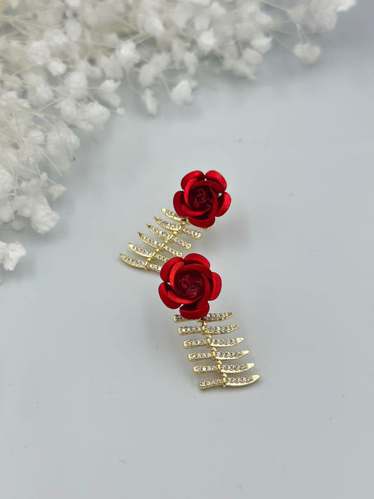 Zirkon Taş Detaylı Gül Küpe (Çelik)