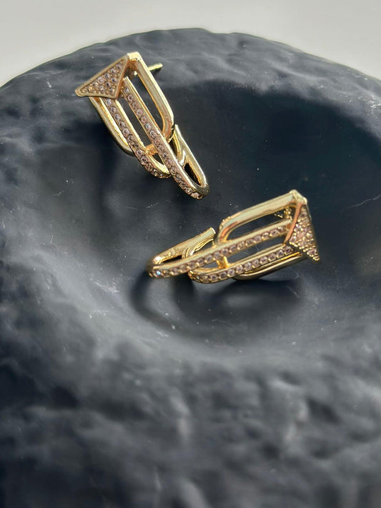 Zirkon Taş Detaylı Şövalye Küpe (Çelik)