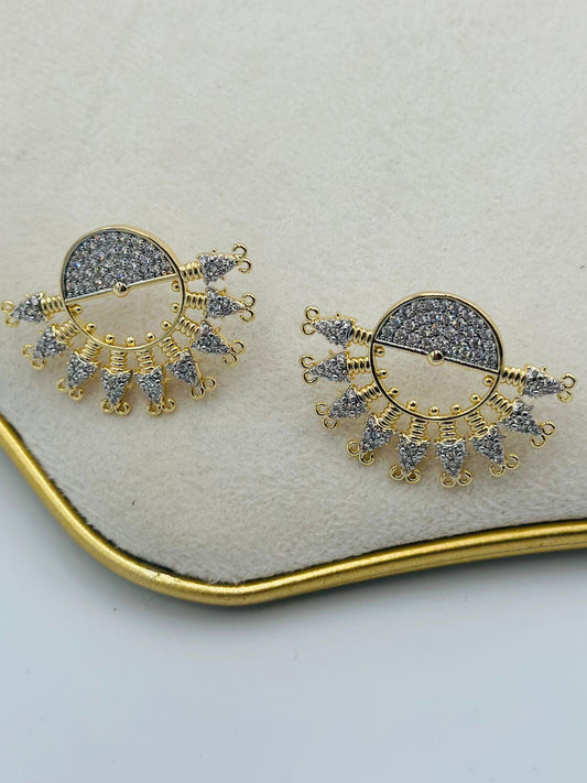 Zirkon Taş Detaylı Tasarım Premium Seri Küpe