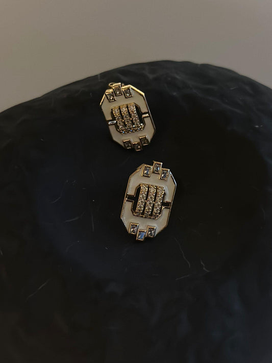 Zirkon Taş Ve Mineli Detay Çelik Küpe