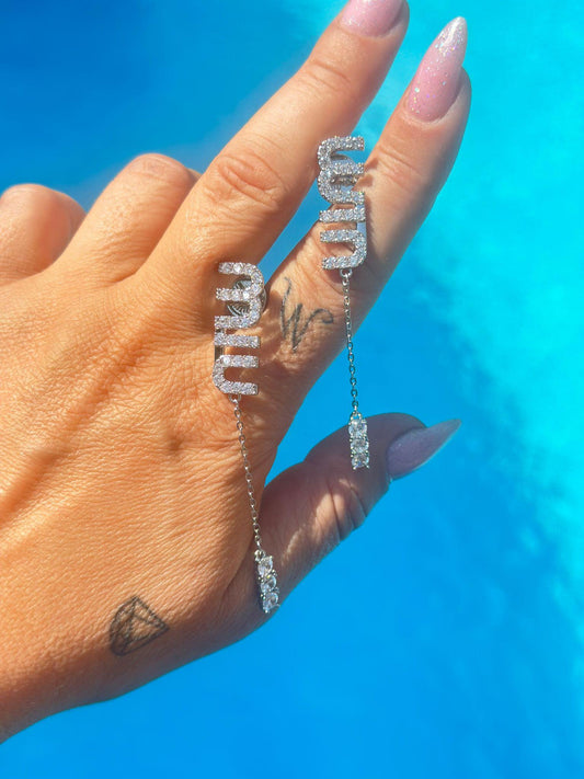 Zirkon Taş Ve Zincir Detay Çelik Küpe