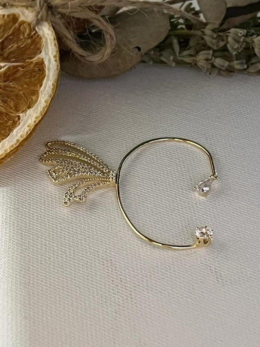 Zirkon Taşlı Gold Çelik Kıkırdak Küpe